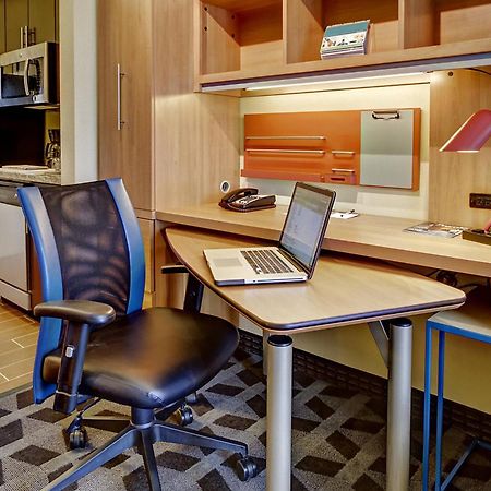 Towneplace Suites Oklahoma City Airport Εξωτερικό φωτογραφία