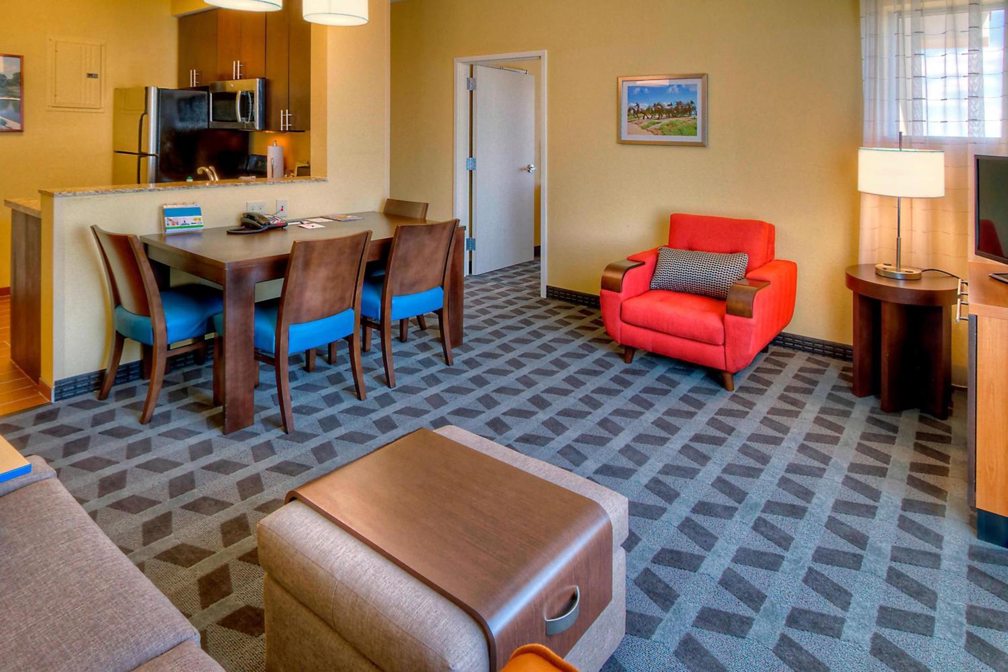 Towneplace Suites Oklahoma City Airport Εξωτερικό φωτογραφία